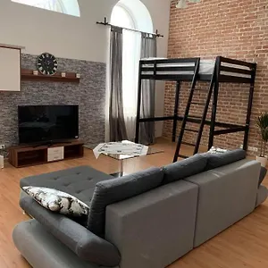 Annas Apartment