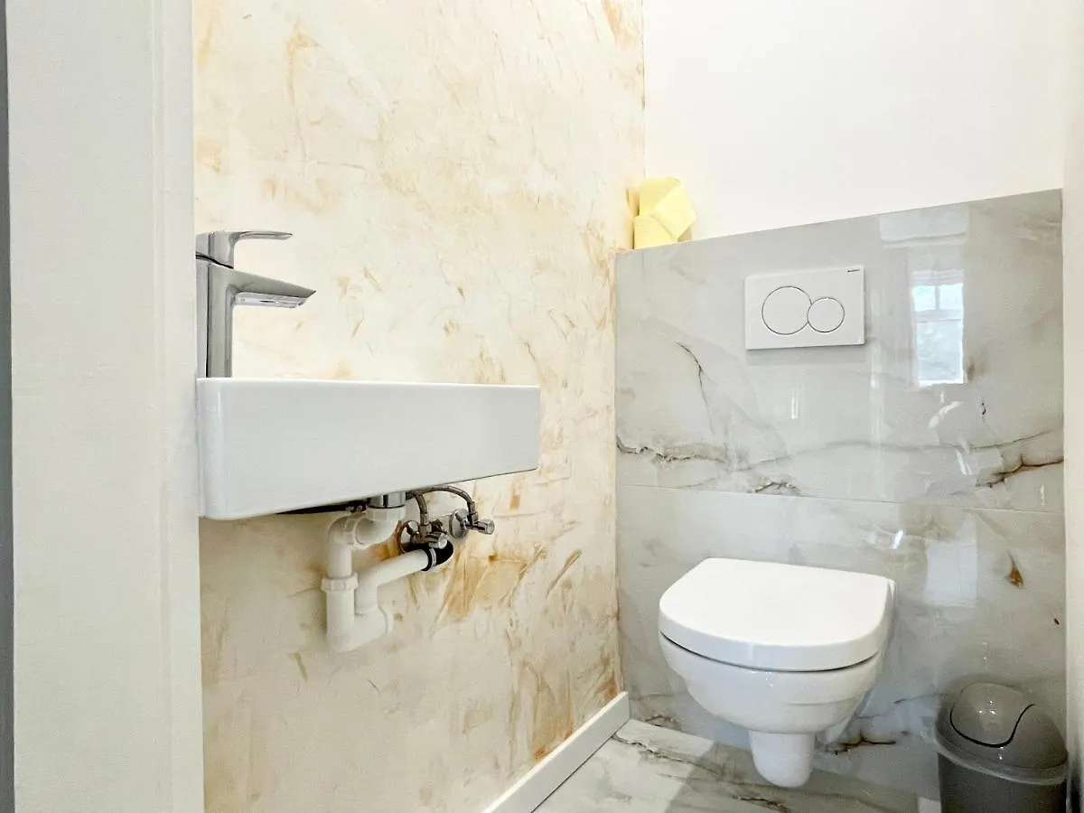Boutique Apartment At Famous Vienna Kutschkermarkt